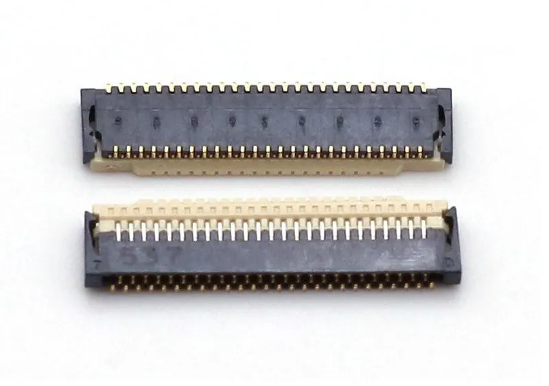 LCD Connector for Motorola One Zoom — image 1